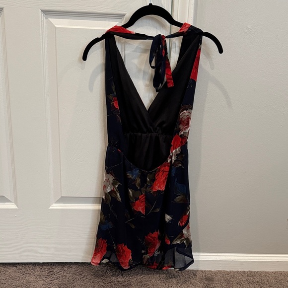 Floral Halter Romper - Picture 2 of 3